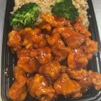 Best General Tso's Chicken Combo Plate in Lakewood, OH